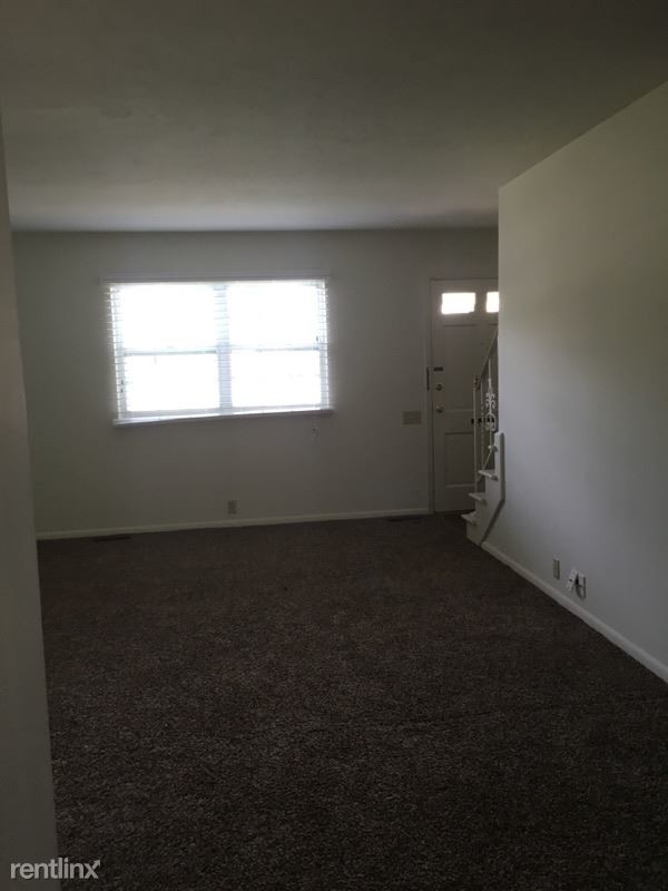 Building Photo - 736 Colony Ct