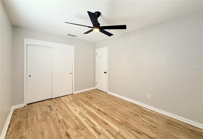 Building Photo - 105 N Aurora Ave