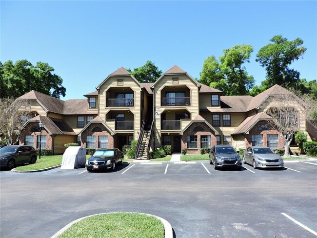 Primary Photo - 415 Lakepointe Dr