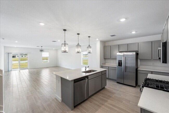 Building Photo - 6346 Windwood Wy