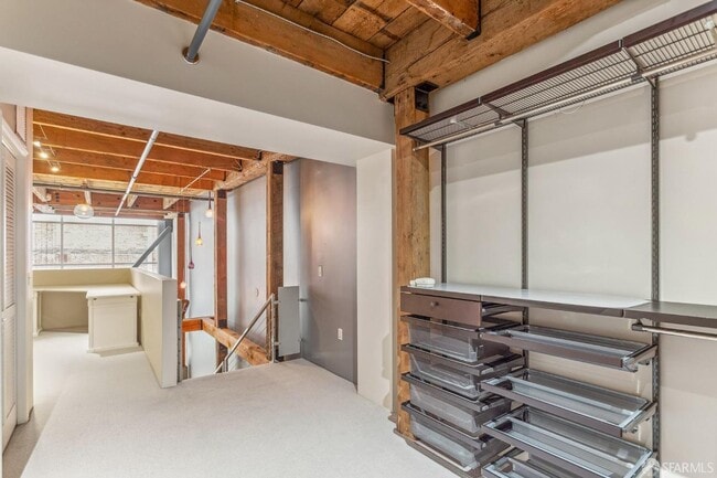 Building Photo - 650 Delancey St