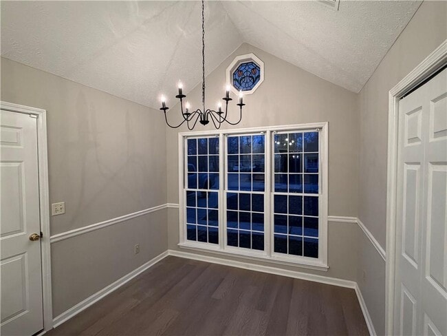 Building Photo - 65 Beaverdam Ct