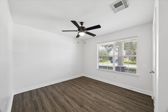 Building Photo - 8310 Hardy Elm St