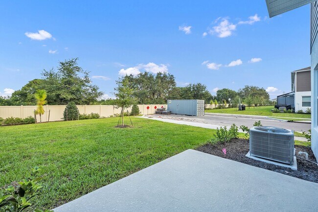 Building Photo - Lake Nona Townhome