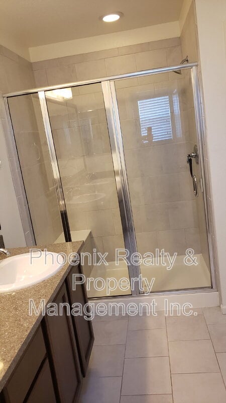 Building Photo - 337 Stone Creek Dr