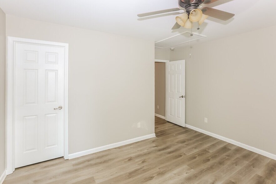 Building Photo - 13510 Anne Browers Rd