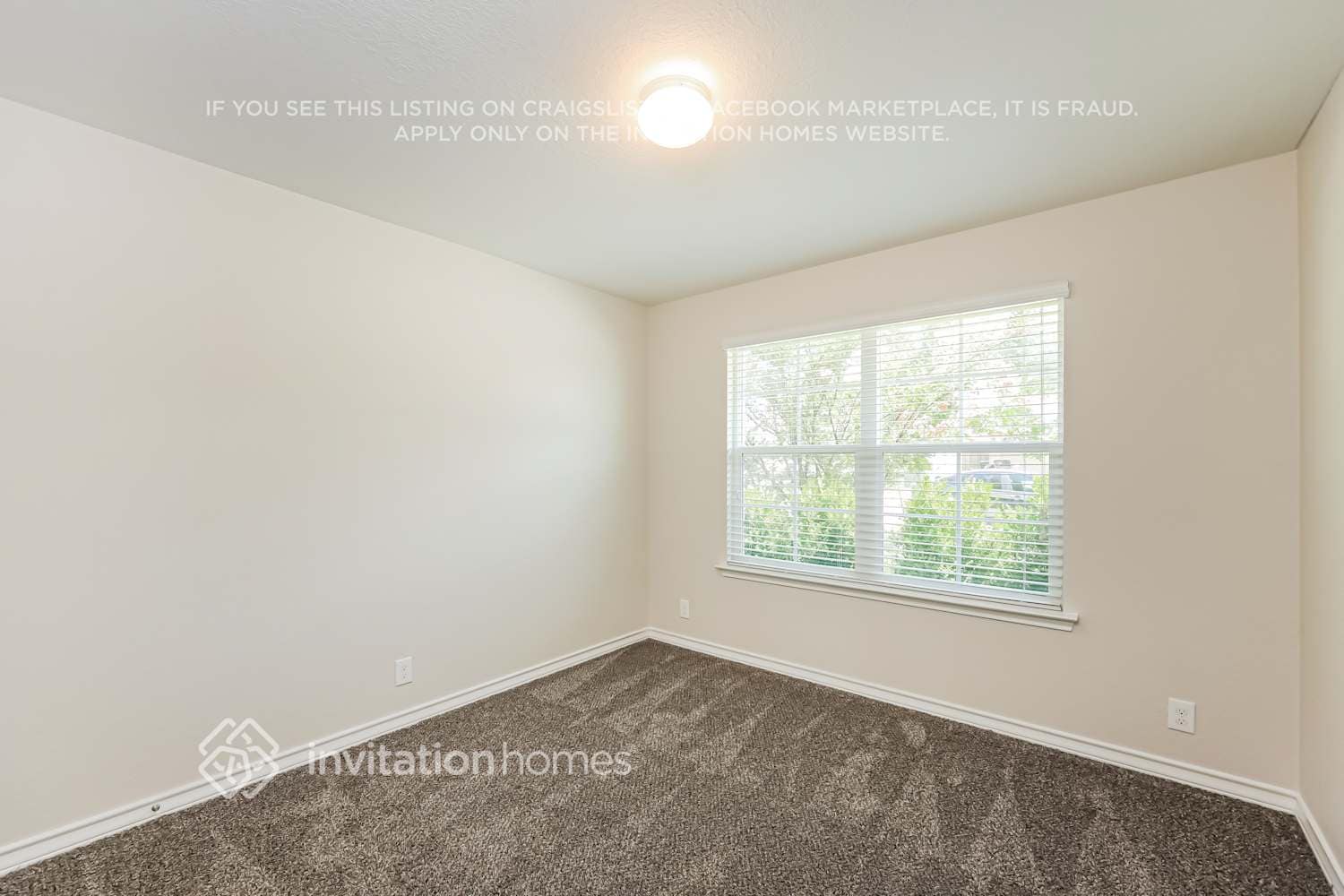 Building Photo - 15426 Bobwhite Quail