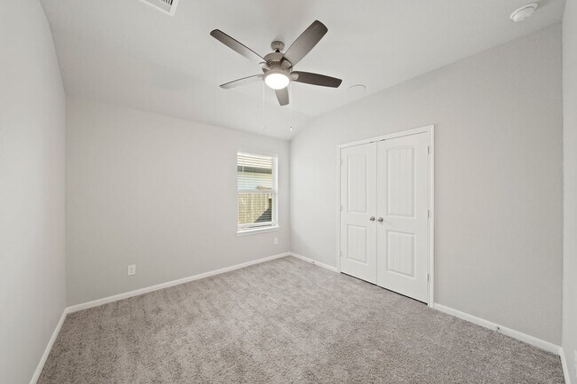 Building Photo - 2307 Gentle Breeze Ln