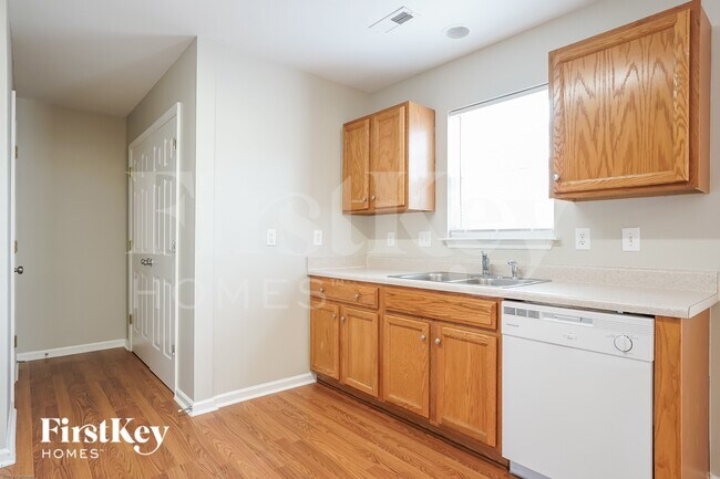 Building Photo - 2303 Sidney Porter Dr