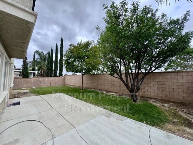 Building Photo - 35889 Wolverine Ln