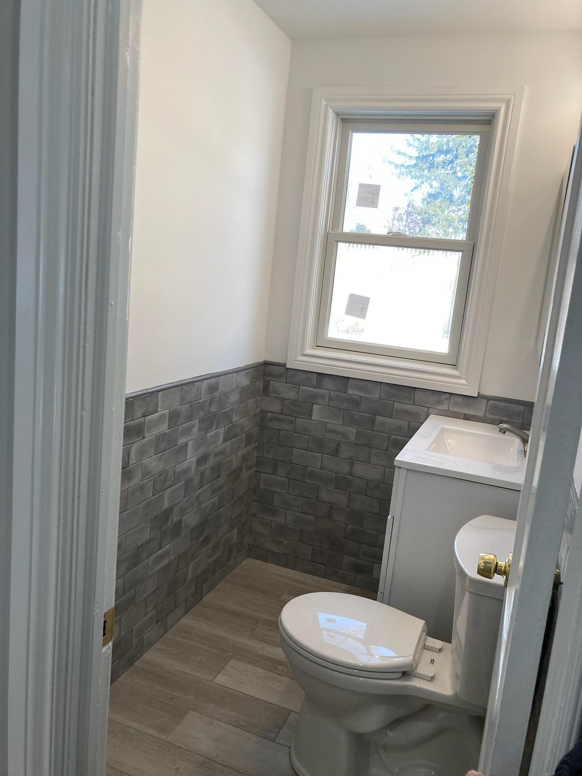 Building Photo - 23 Bayville Dr