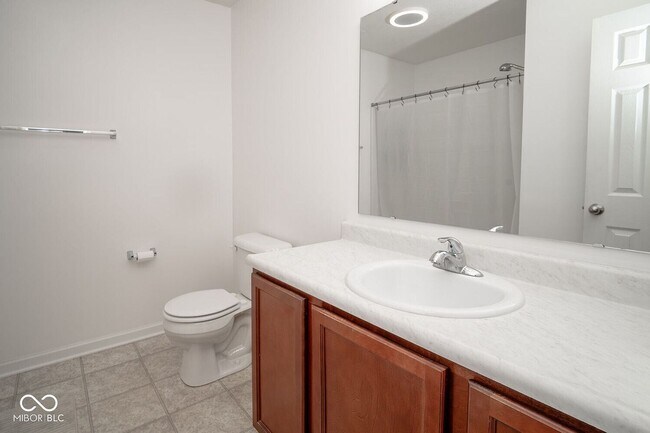 Building Photo - Spacious 4-Bedroom Home with Walk-In Closet & Community Pool in Greenwood
