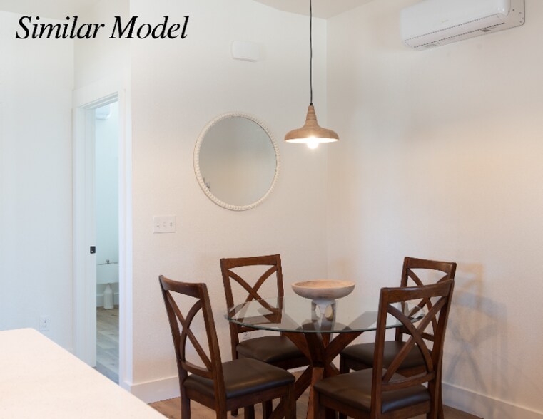 Building Photo - 1403 Windsor Dr