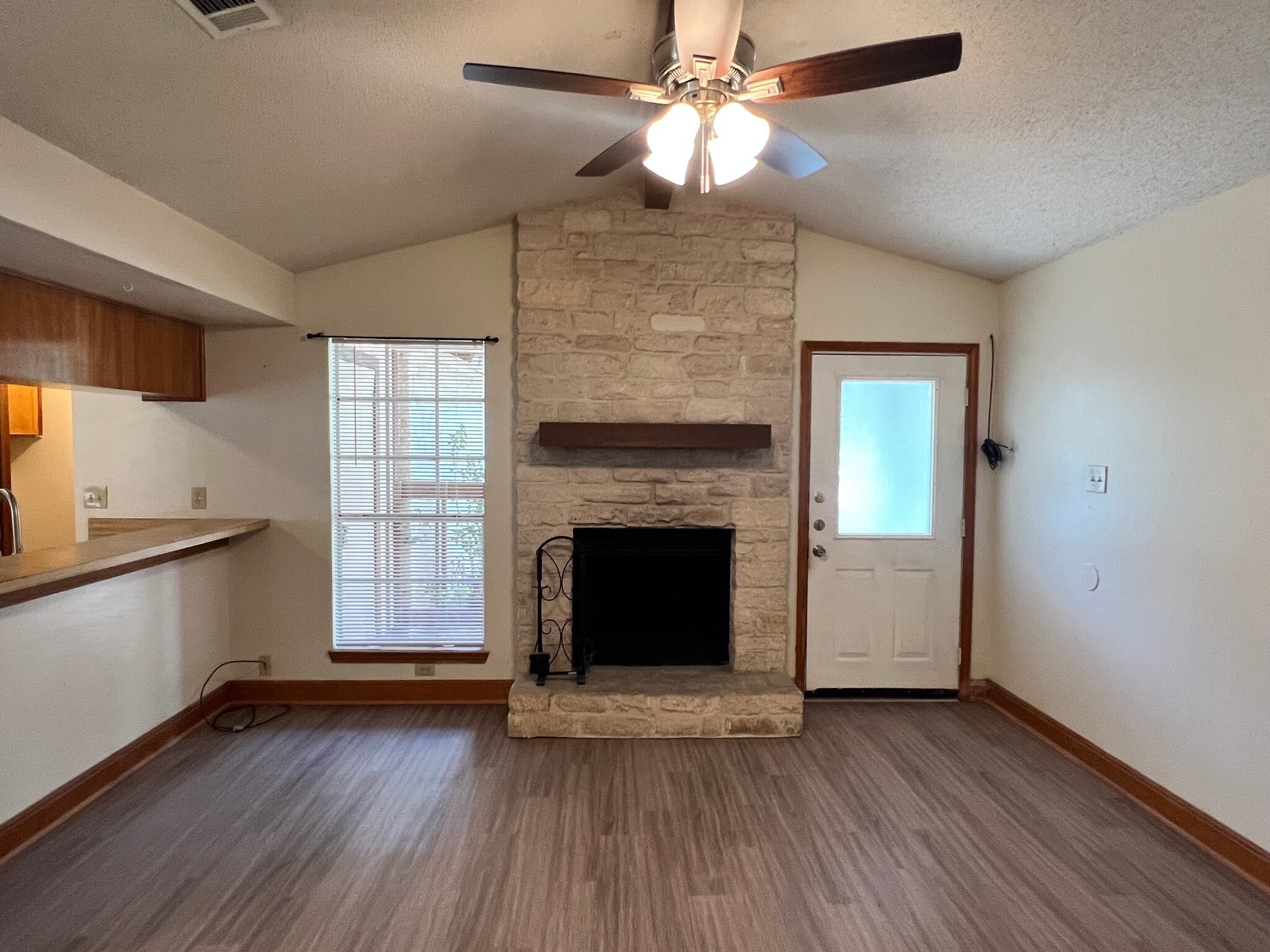 Building Photo - 103 S Kaupo Dr