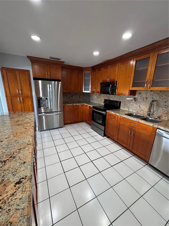 Building Photo - 13261 SW 17th Ln