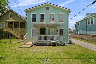 Building Photo - 3116 Avenue L
