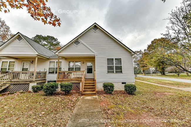 Building Photo - 304 Hoskins Mill Ln