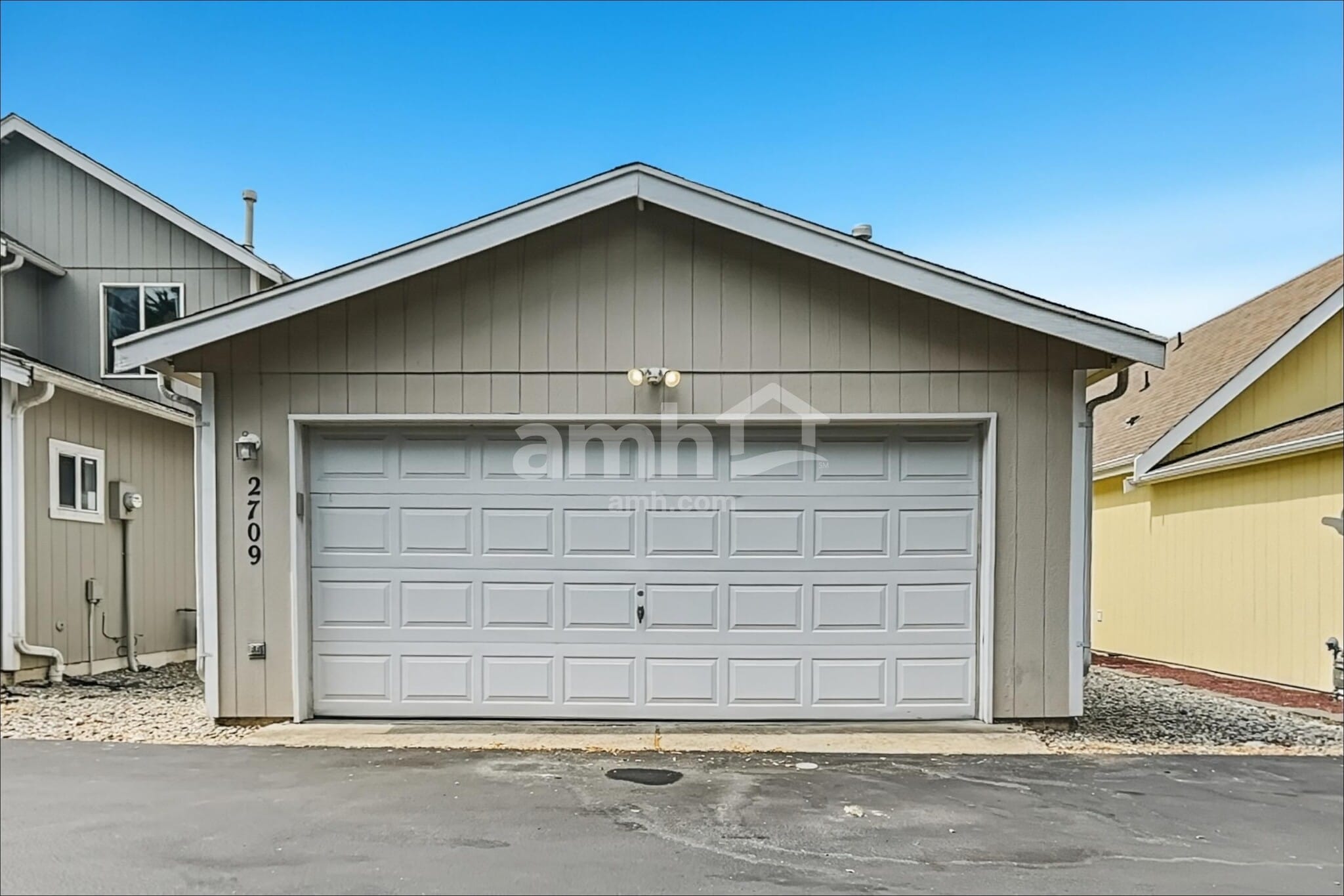 Building Photo - 2709 9th St SE