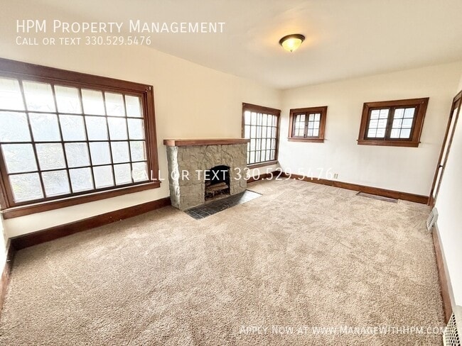 Building Photo - 3015 11th St SW