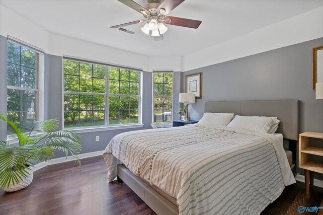 Building Photo - 223 Cypress Creek Dr