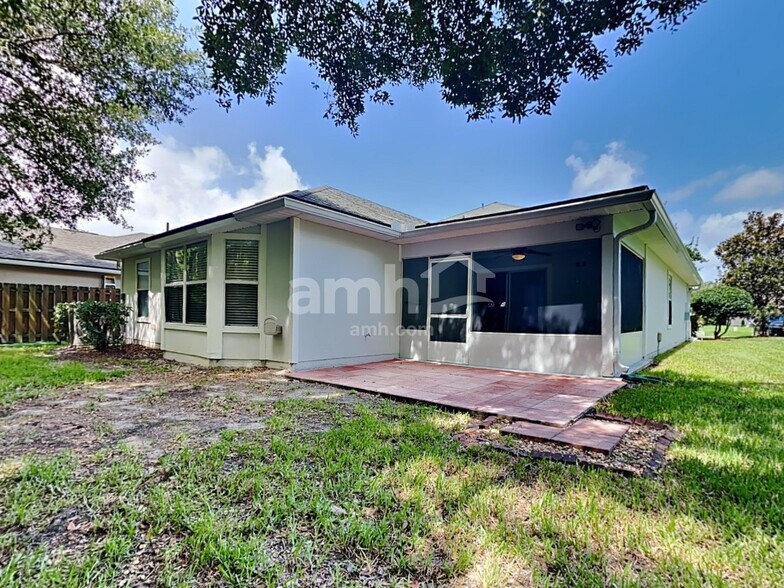 Building Photo - 1008 Beckingham Dr