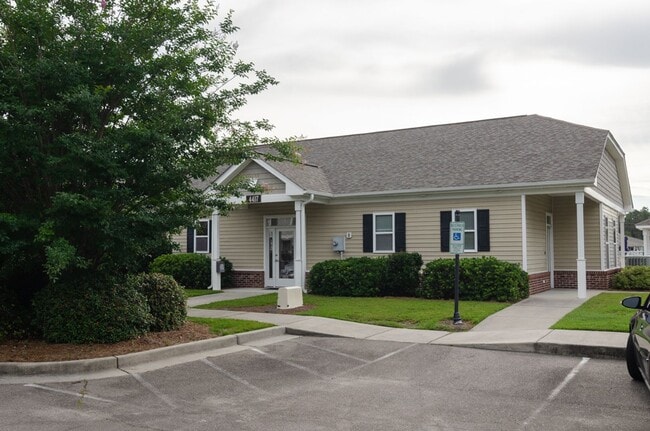 Building Photo - 4429 Jay Bird Cir