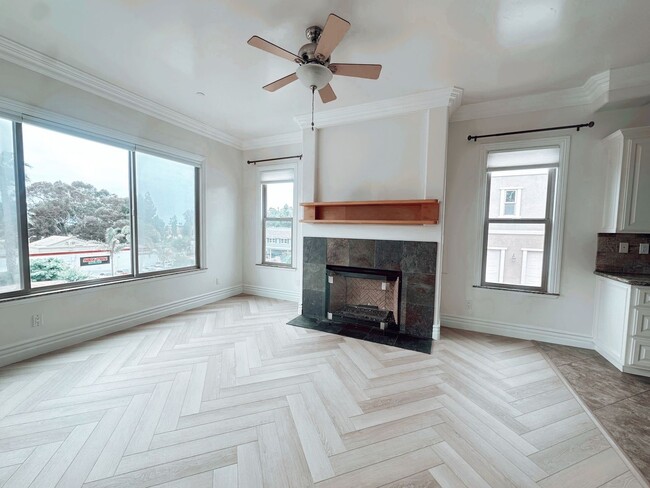 Building Photo - Gorgeous Custom Home in Carlsbad - 1 Mile ...