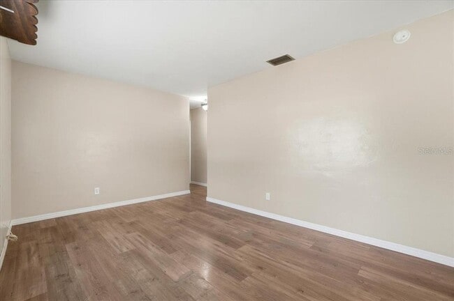 Building Photo - 3022 Hickory St