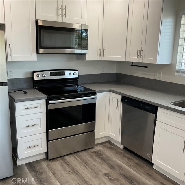 Building Photo - 336 W La Veta Ave