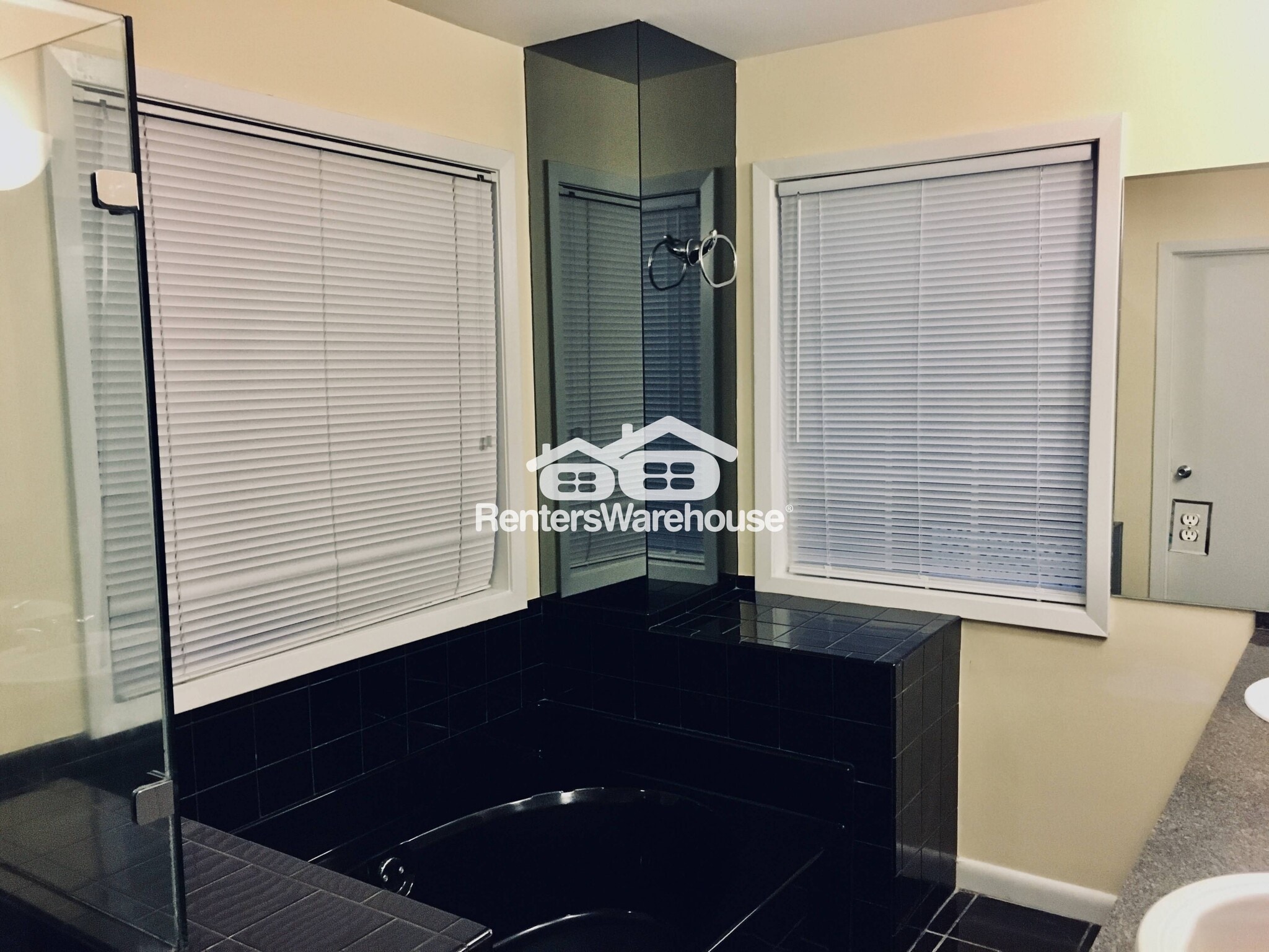 Building Photo - 11080 Kimball Crest Dr