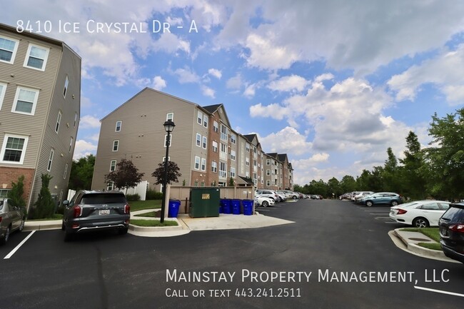 Building Photo - 2 Bedroom Condo in 55+ Legacy at Cherry Tr...
