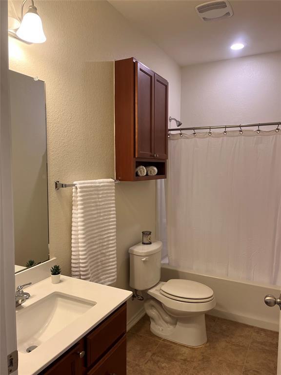 Building Photo - 6617 Moores Ferry Dr