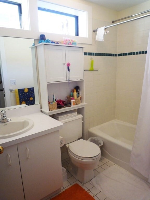 Building Photo - 13 Roberts Rd