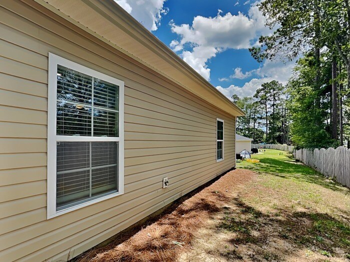Building Photo - 302 Crooked Pne Ct