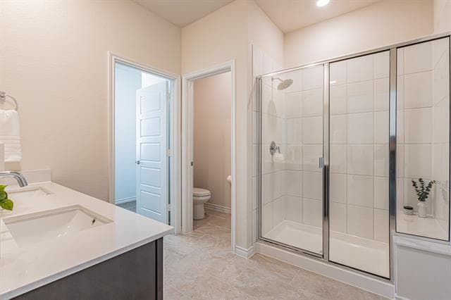 Building Photo - 736 Thorn Crk Dr