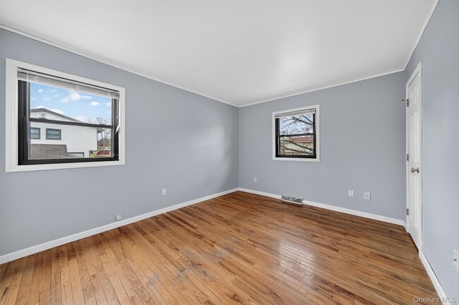 Building Photo - 8 Badami Dr