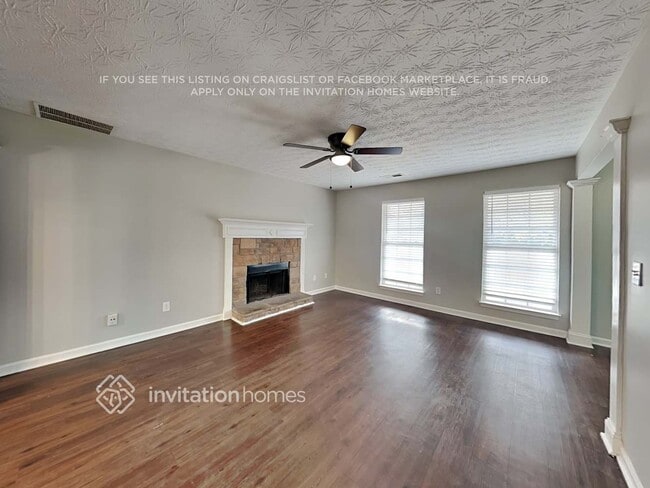 Building Photo - 86 E Main St N