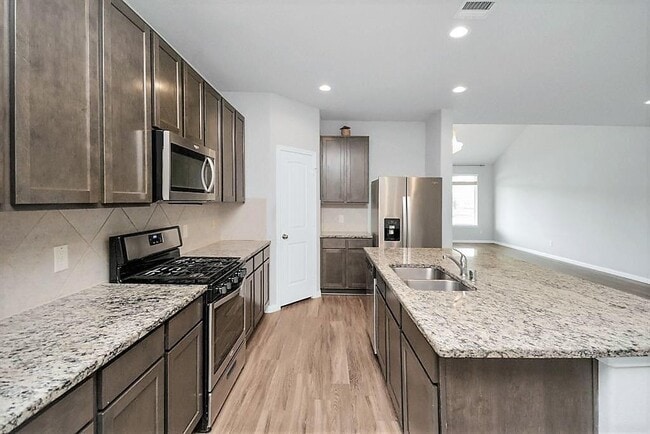 Building Photo - 24814 Puccini Pl