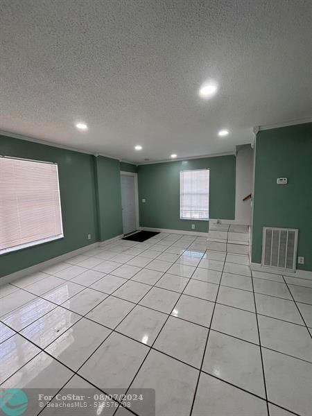 Building Photo - 7310 NW 75th St