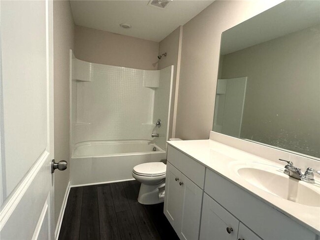 Building Photo - 4747 Waxwing St