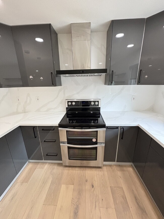 Building Photo - "Beautifully Remodeled 4-Bed Walnut Creek ...