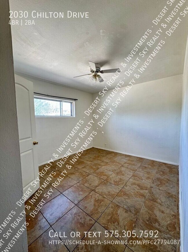 Building Photo - 2030 Chilton Dr