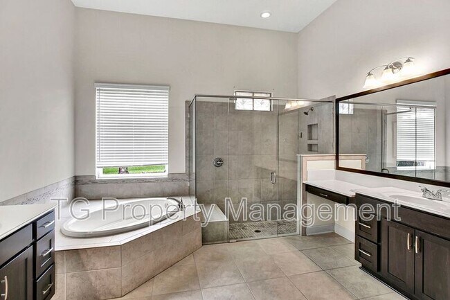 Building Photo - 18 Portside Ave