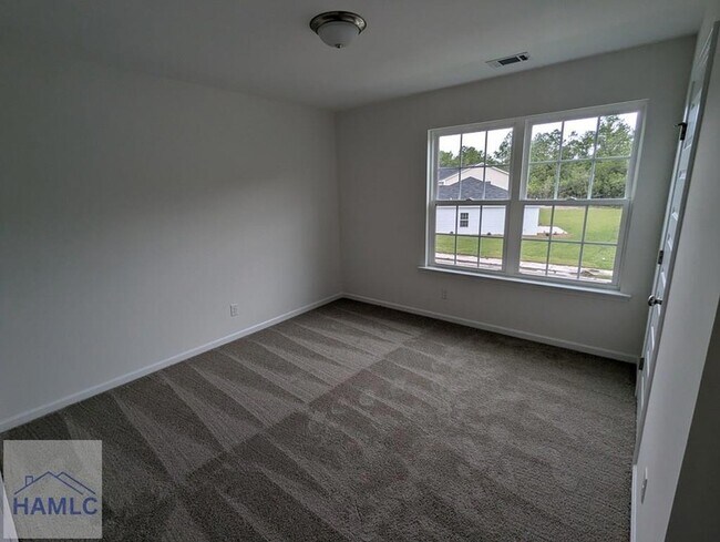 Building Photo - 114 Alcove Ct