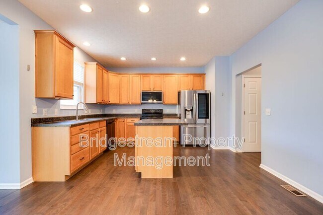Building Photo - 1875 Prairie Clover Dr