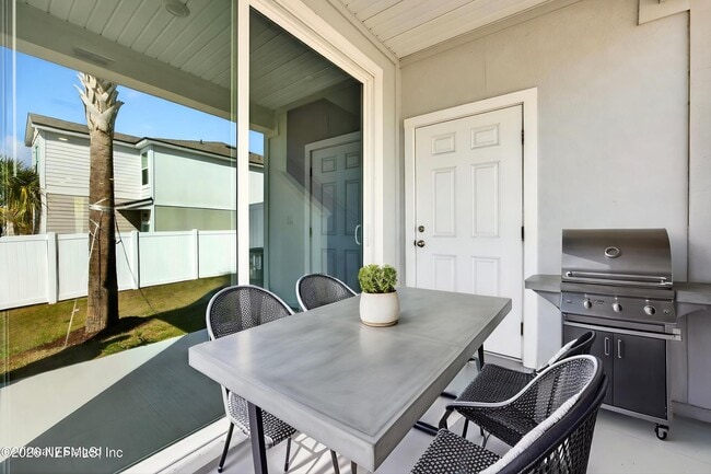 Building Photo - 125 Elmhurst Ln