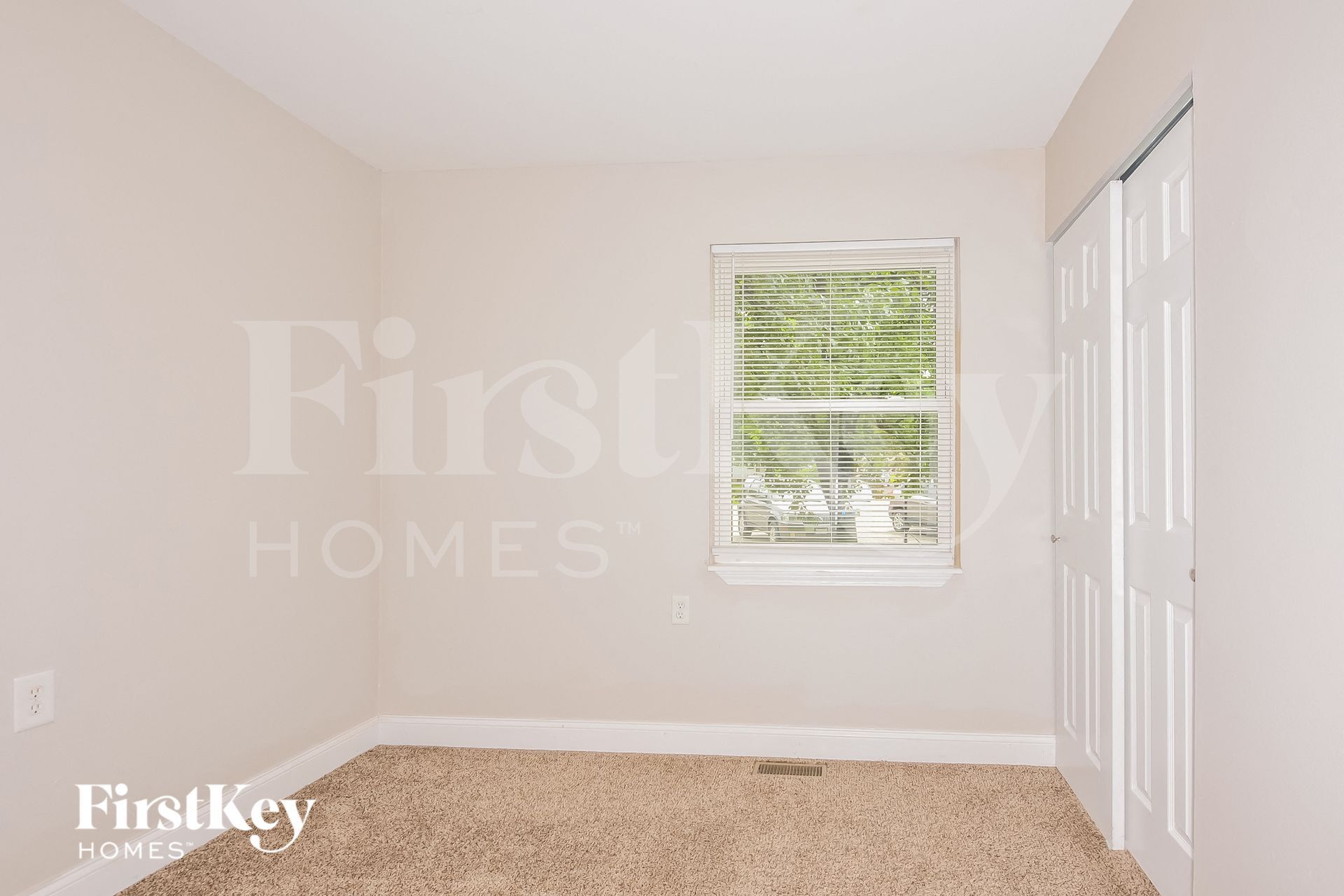 Building Photo - 2701 Essex St