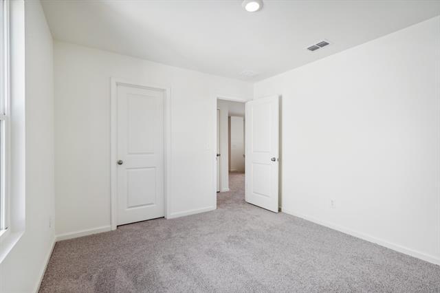 Building Photo - 3228 Dillonwood St