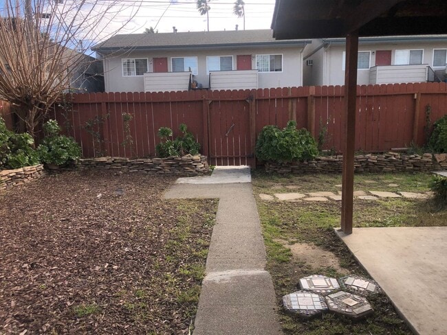 Building Photo - 620 Suisun St