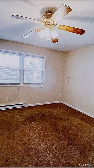 Building Photo - 308 Meadowside Rd